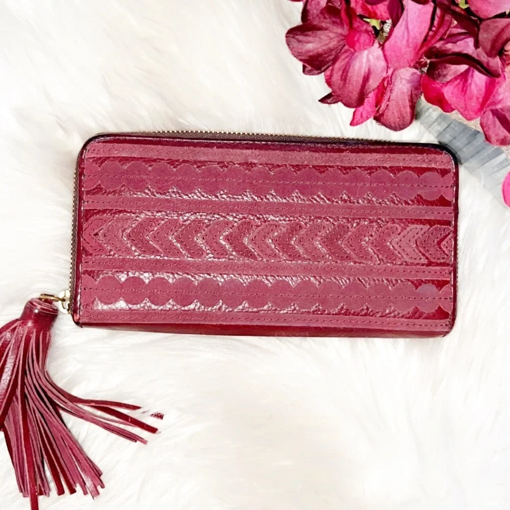 FOSSIL Burgundy Tribal Print Leather Wallet